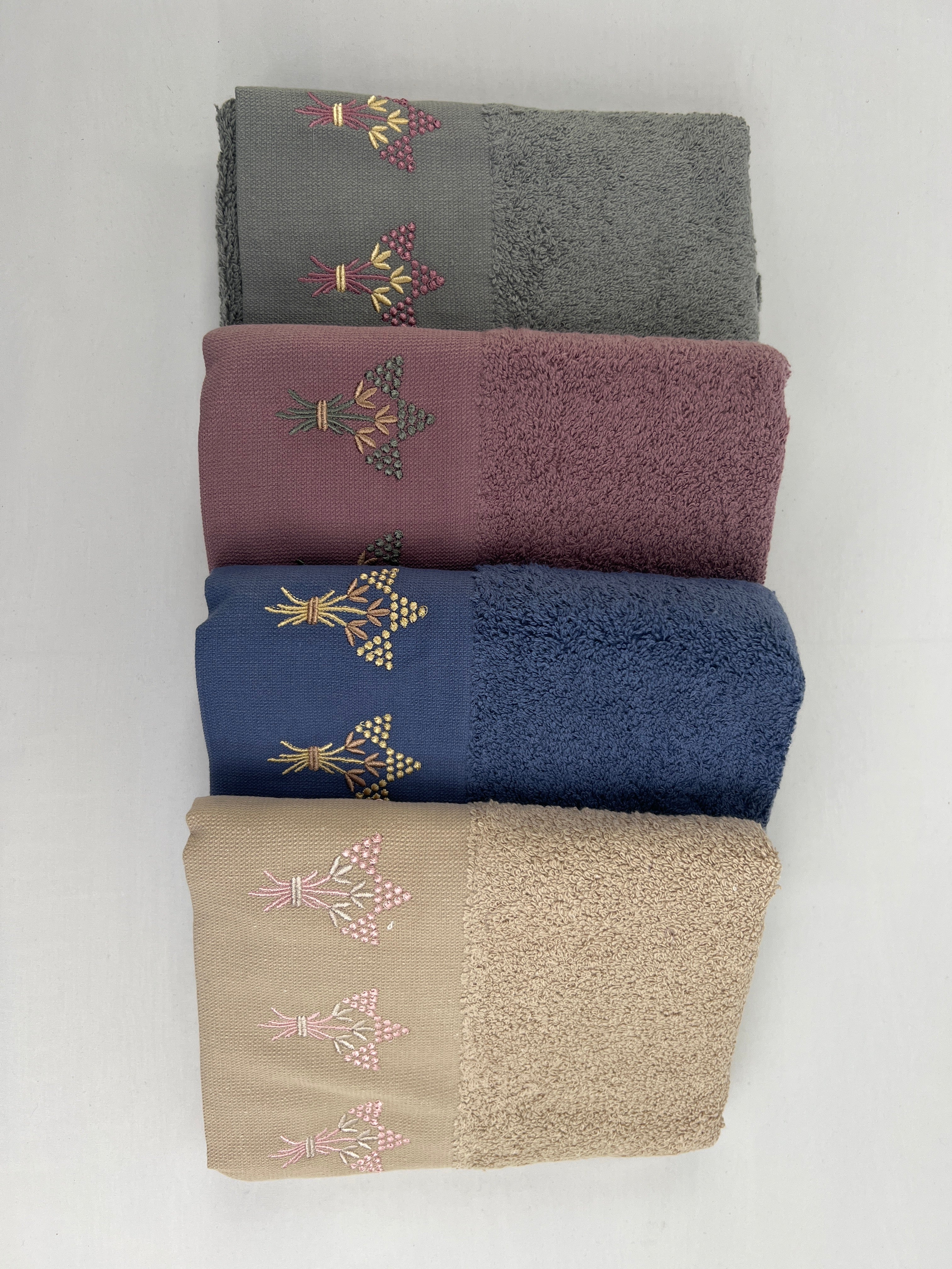 Lot de 4 serviettes d’invités Brodées