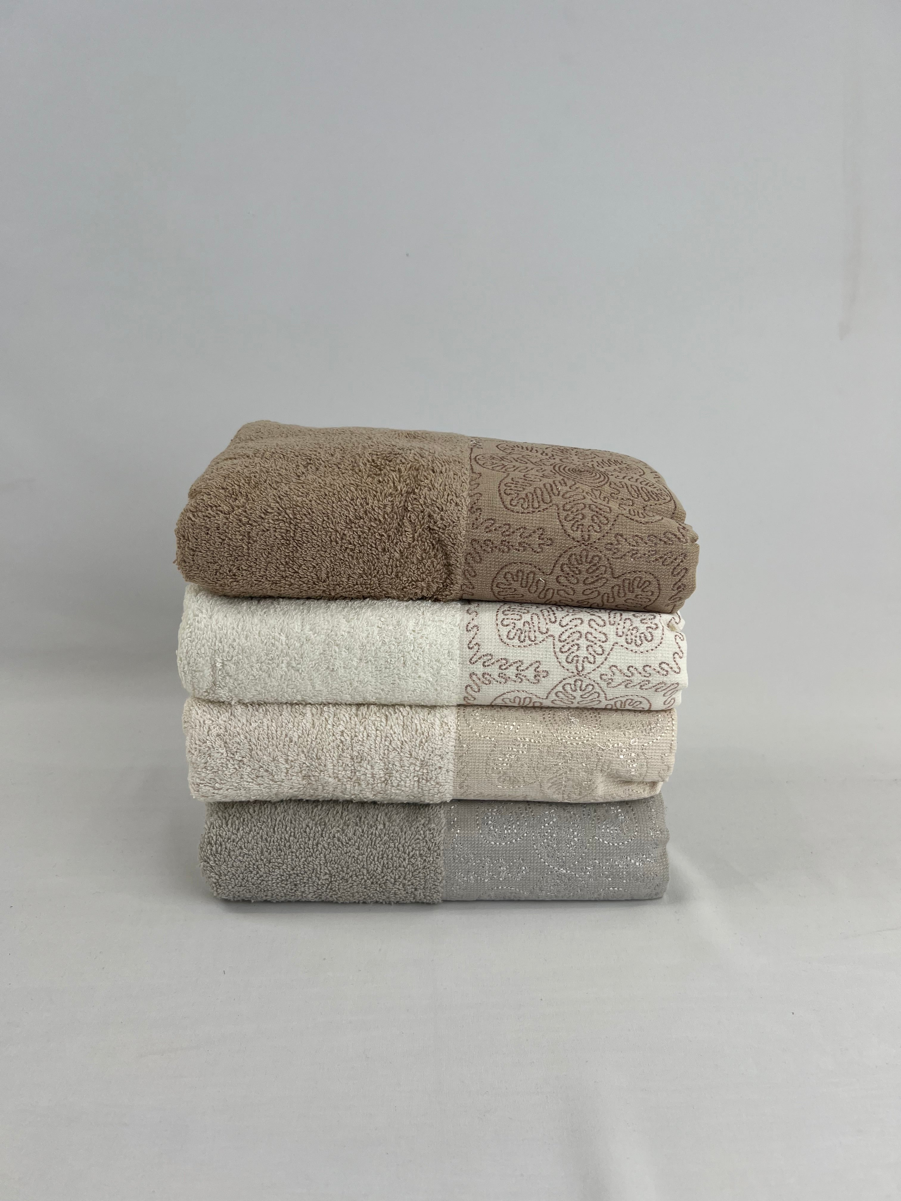 Lot de 4 serviettes d’invités Brodées