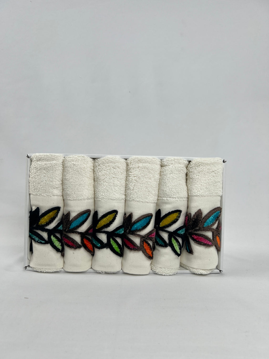 Lot de 6 essuie mains brodées en relief - Ece