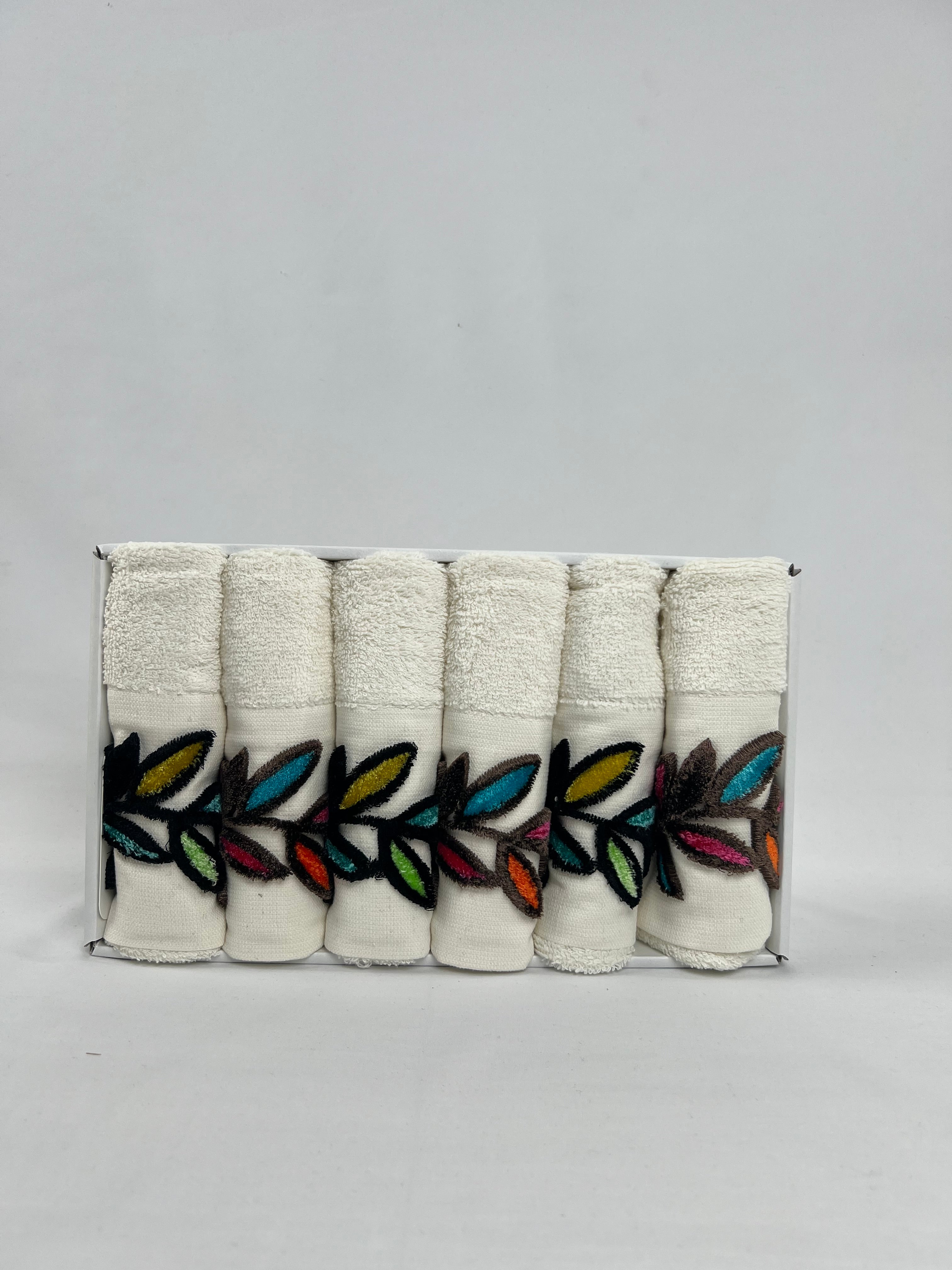 Lot de 6 essuie mains brodées en relief - Ece
