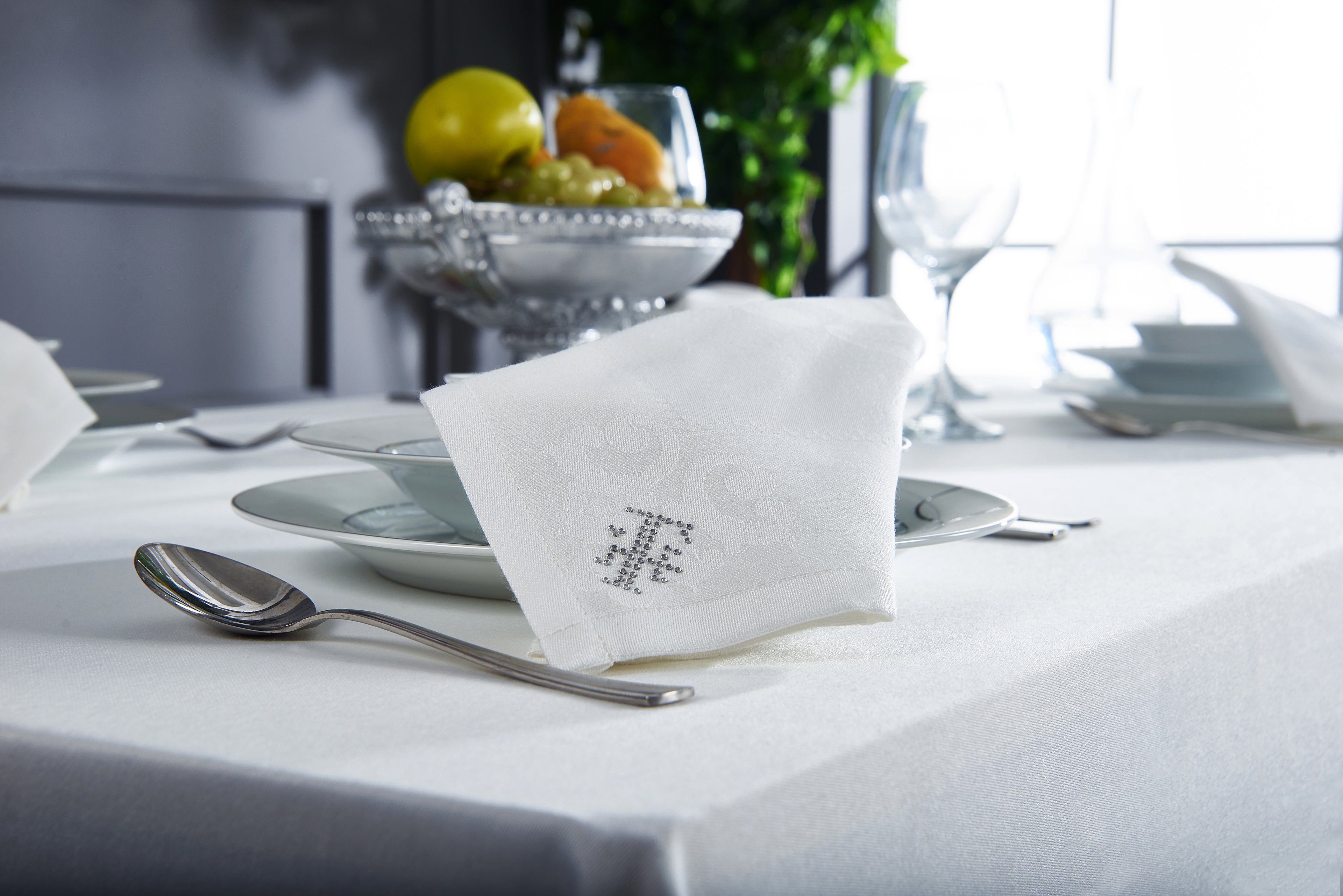 Ensemble Nappe et Serviettes de Table Irina - Cream