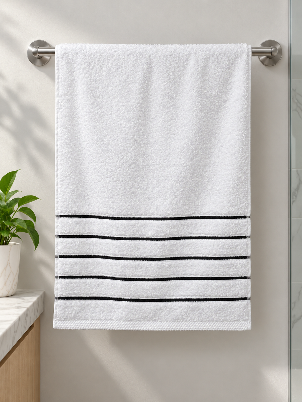 Serviette de toilette ultra douce - Black Stripes